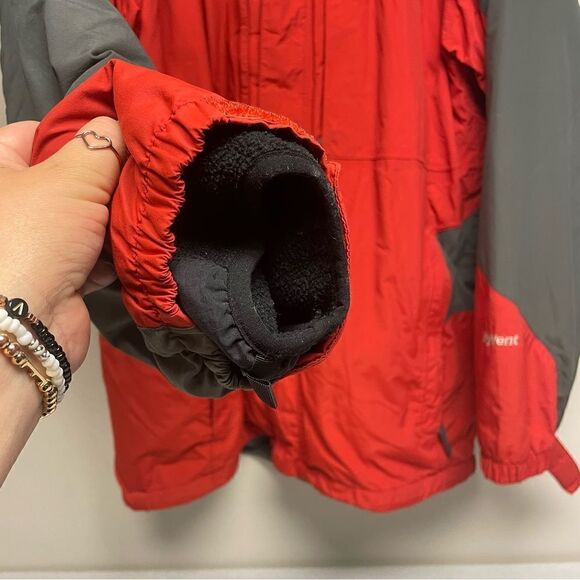 The North Face Hyvent 3 in 1 Men’s Red and Gray Winter Jacket Size Large - Picture 6 of 8